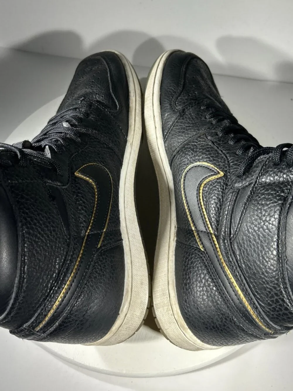 Nike Air Jordan 1 City Of Flight Mens Shoes Size 10 Black Gold Sneakers Retro OG